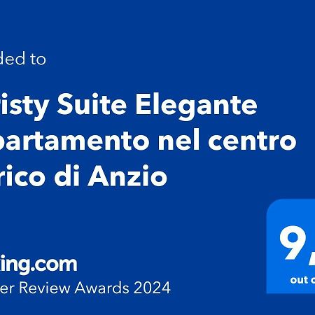 Christy Suite Elegante Appartamento Nel Centro Storico Di Anzio Dış mekan fotoğraf
