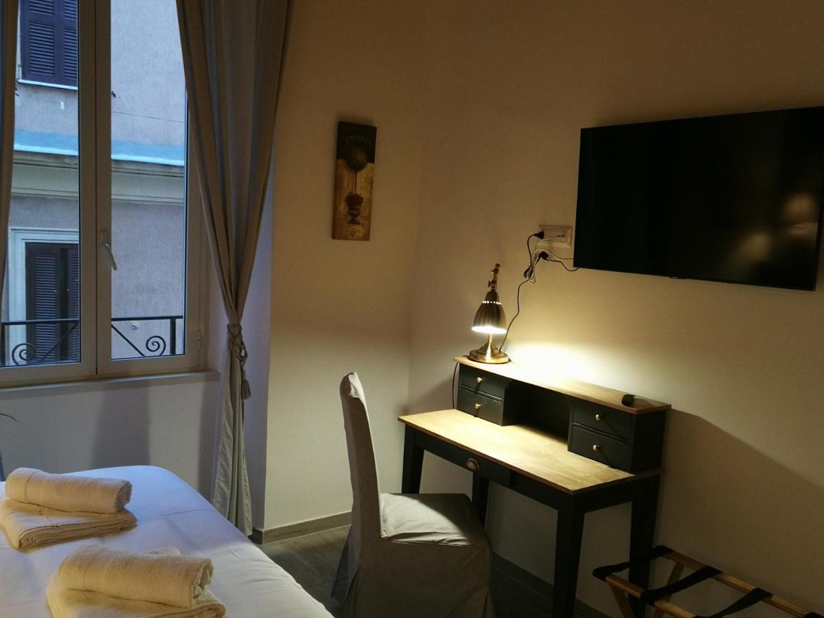 Christy Suite Elegante Appartamento Nel Centro Storico Di Anzio Dış mekan fotoğraf